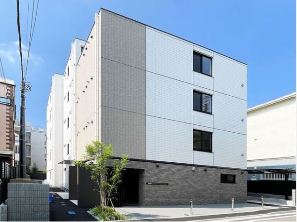 建物外観　2023年完成RCマンション♪