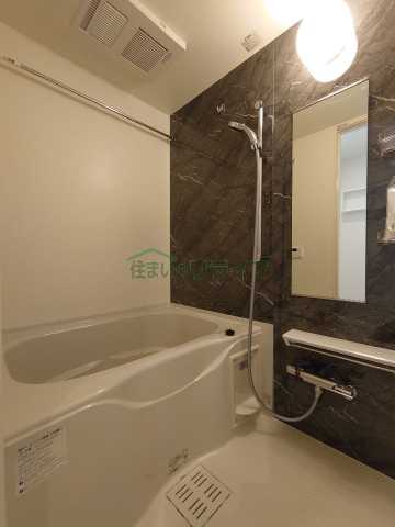 バス・シャワールーム　反転タイプ・別部屋参考写真