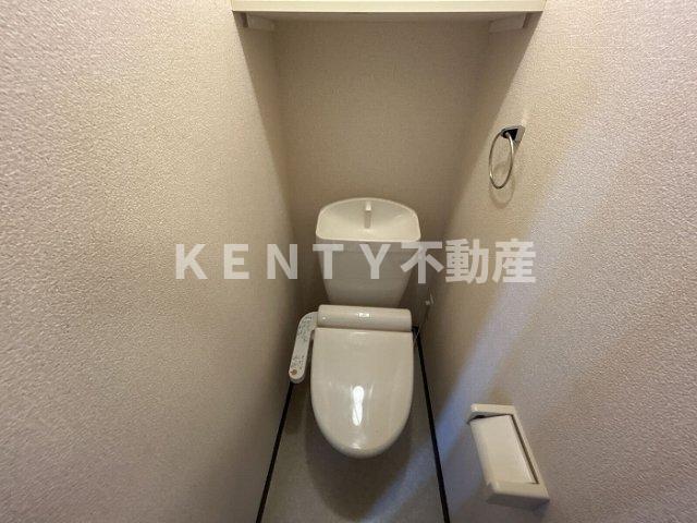 トイレ　清潔感のあるトイレです
