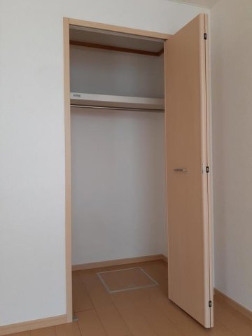 収納　たっぷりとした収納スペースです