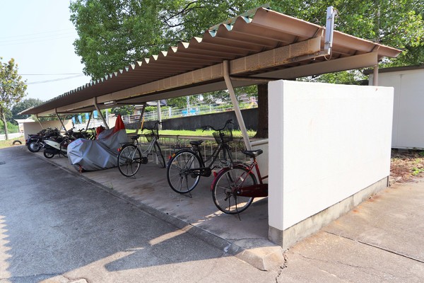 その他　駐輪場（その他）まで50m