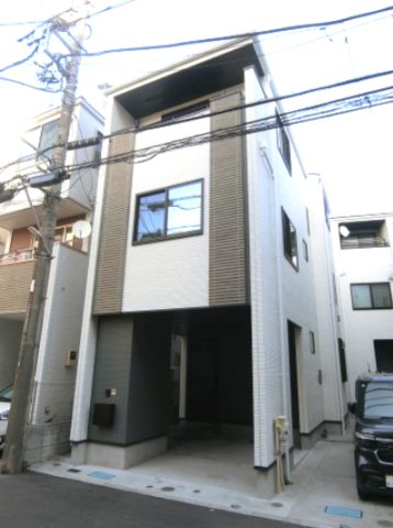 建物外観　2022年完成一戸建て♪