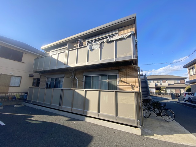 建物外観　耐震性に優れたセキスイハイム施工　南向き日当り良好