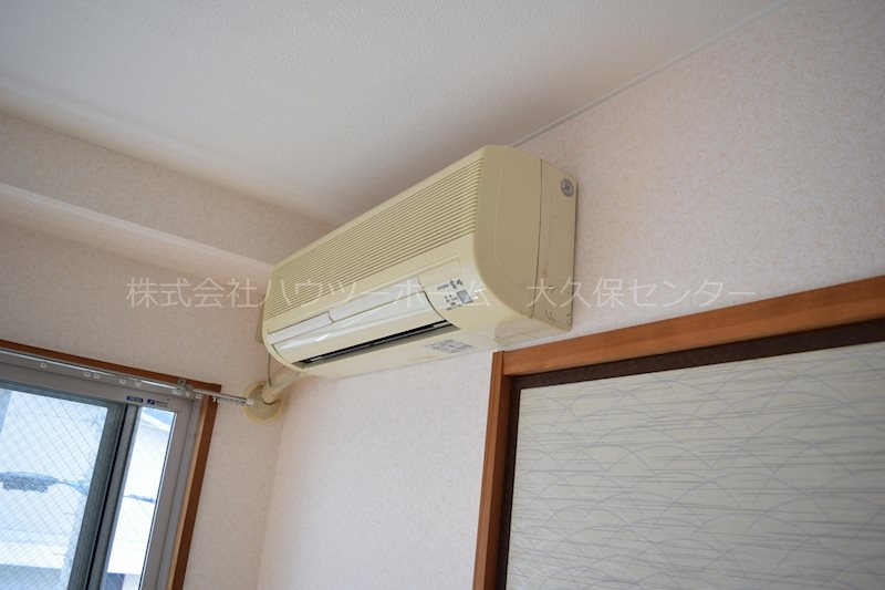 その他　嬉しいエアコン付き