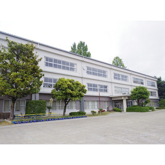 小学校　上田市立清明小学校（小学校）まで625m