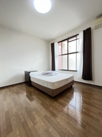 居室・リビング　※別部屋写真