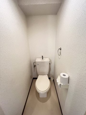 トイレ　※別部屋写真