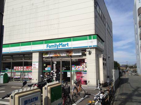 コンビニ　ファミリーマート 福大工学部前店（コンビニ）まで781m