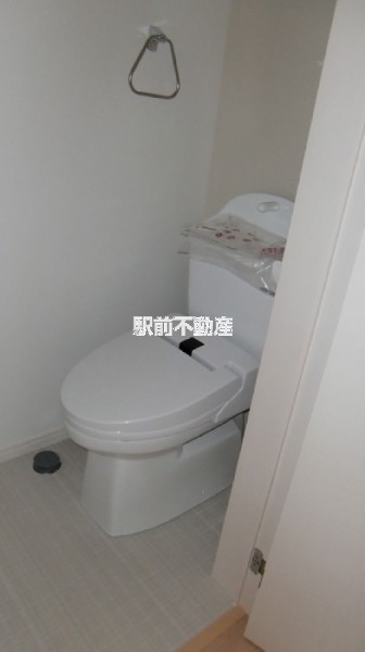 トイレ　写真は別部屋