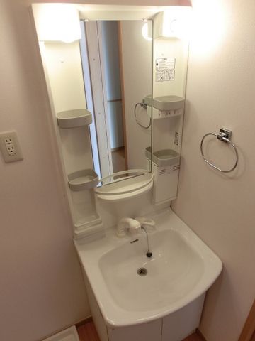 洗面設備　独立洗面台