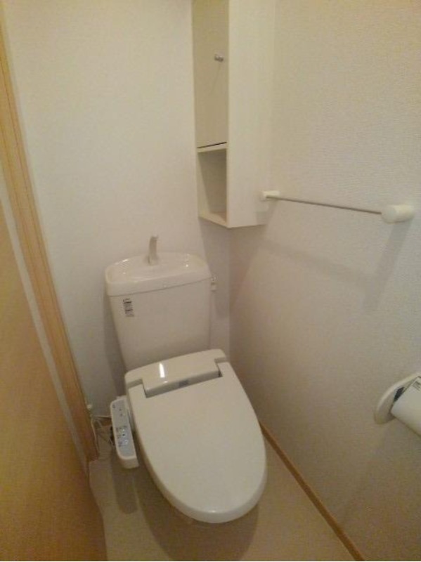 トイレ　図面と現状に相違がある場合には現状を優先