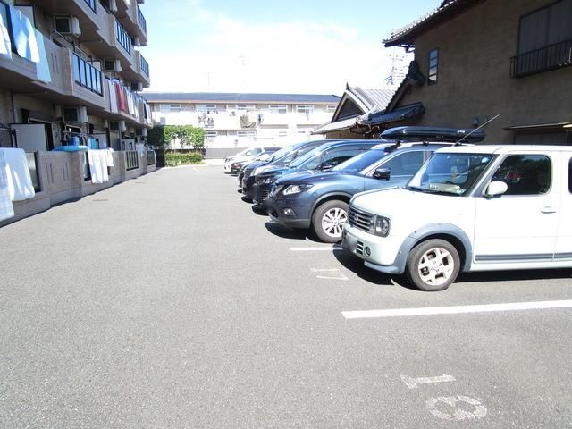 駐車場　★敷地内の駐車場です★