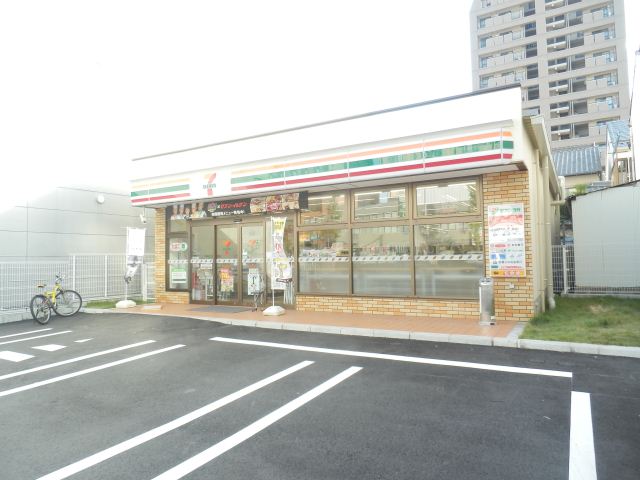 コンビニ　セブンイレブン　名古屋千代田３丁目店（コンビニ）まで220m