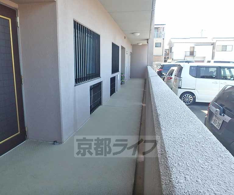 その他共有部分　各戸へ続く廊下です