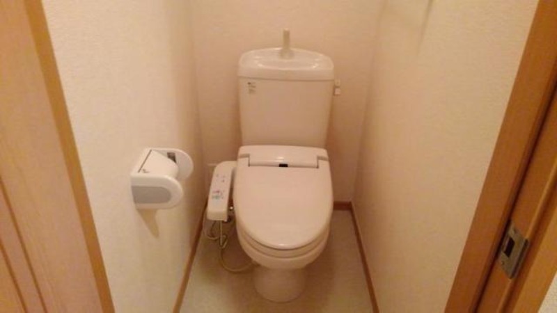 トイレ　図面と現状に相違がある場合には現状を優先