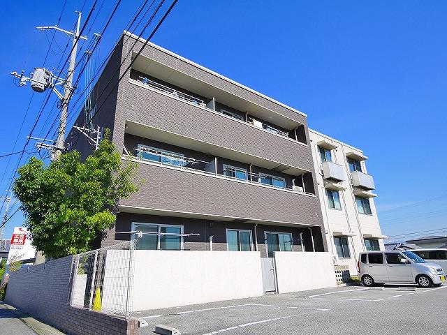 建物外観　きれいな外観です