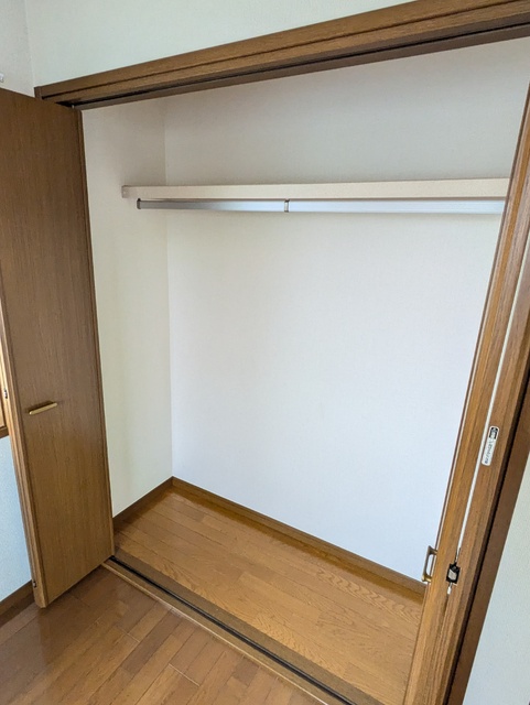 収納　★★北側洋室の収納です♪★★