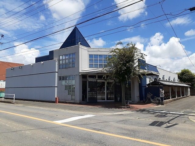 スーパー　イクタフード本店（スーパー）まで560m