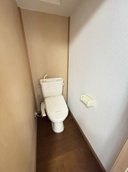 トイレ　図面と現状に相違がある場合には現状を優先