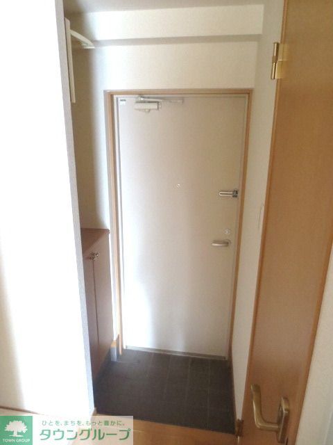 玄関　★下駄箱付きの玄関★