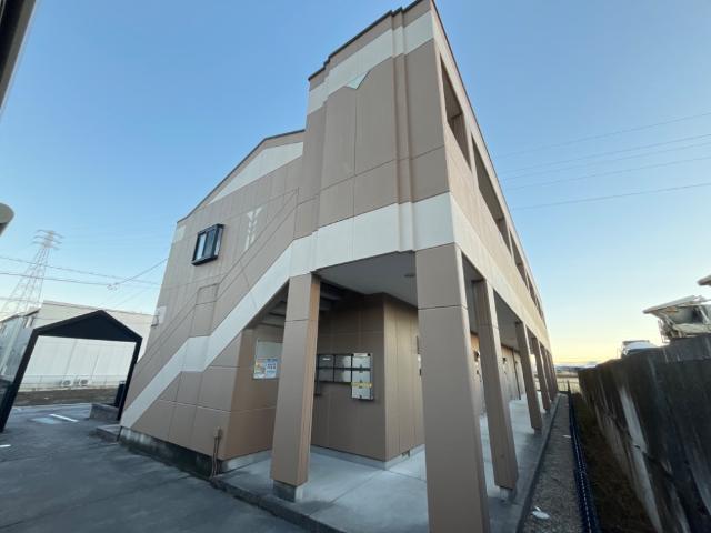 建物外観　外観写真（昼）