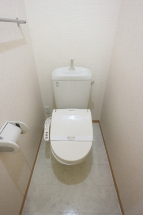 トイレ　トイレもきれいです