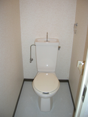 トイレ　【参考写真】