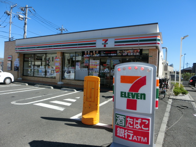 コンビニ　セブンイレブン（コンビニ）まで194m