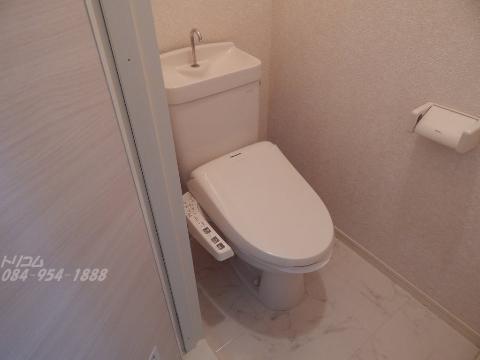 トイレ　シャワー付トイレ
