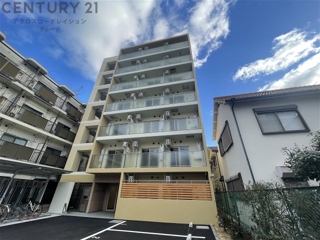 建物外観　安心のオートロック付きです☆