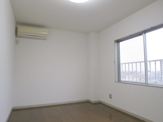 その他部屋・スペース　こちらのお部屋にはエアコン完備です♪