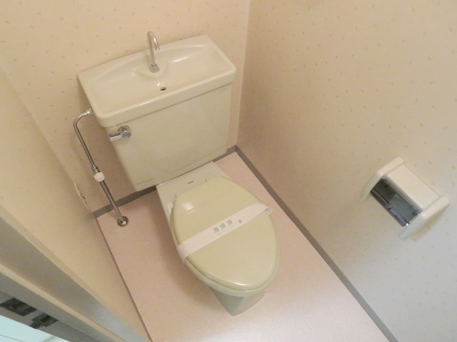 トイレ　清潔感のあるトイレです(#^^#)