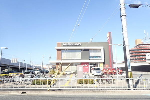 飲食店　マクドナルド 泉大津松之浜店（飲食店）まで849m