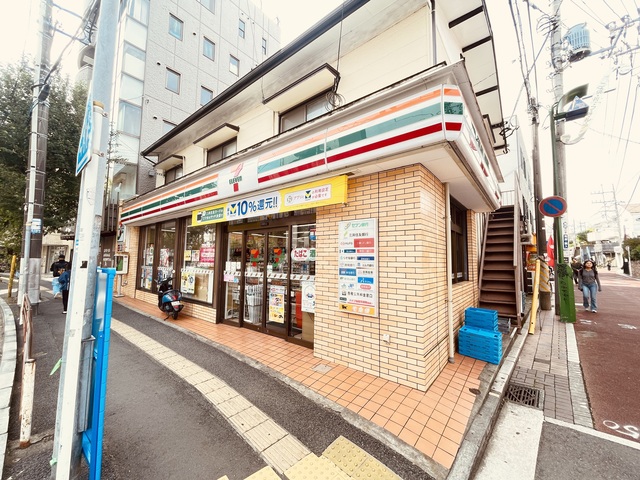コンビニ　セブンイレブン二俣川店（コンビニ）まで138m