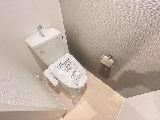 トイレ　※別部屋の写真です