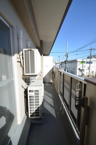 バルコニー　バルコニー付きです