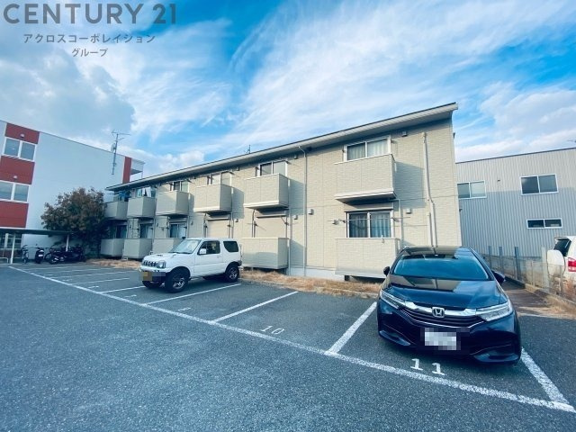 建物外観　オートロック付きで外部からの出入りがなく安心です