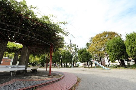 公園　浦江公園（公園）まで200m