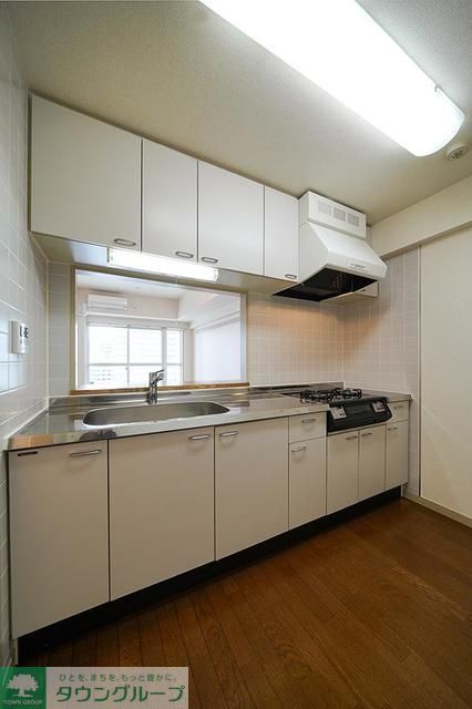 キッチン　※写真は同タイプ住戸です。