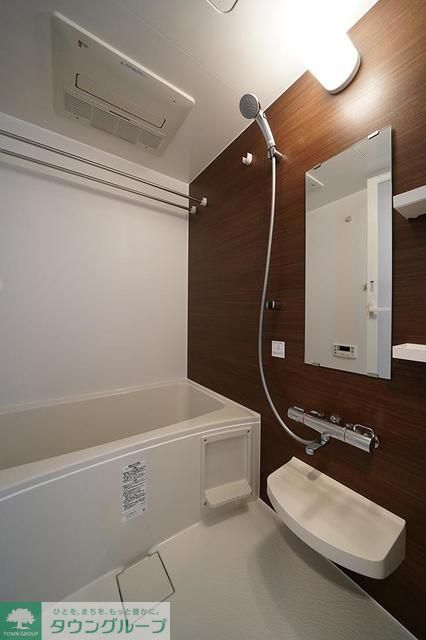 バス・シャワールーム　※写真は同タイプ住戸です。