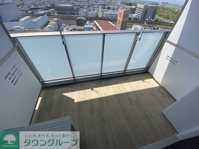バルコニー　バルコニー