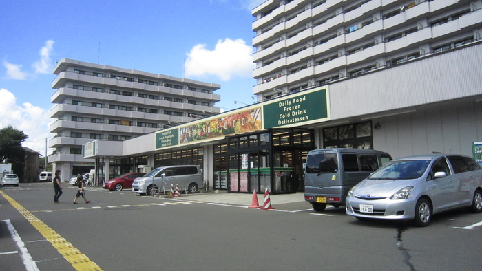 スーパー　フレッシュフードモリヤ　落合店（スーパー）まで450m