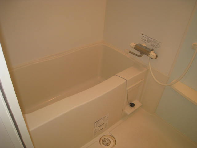 バス・シャワールーム　※写真は別のお部屋です。現況を優先させて頂きます。