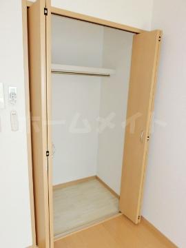 収納　クローゼット