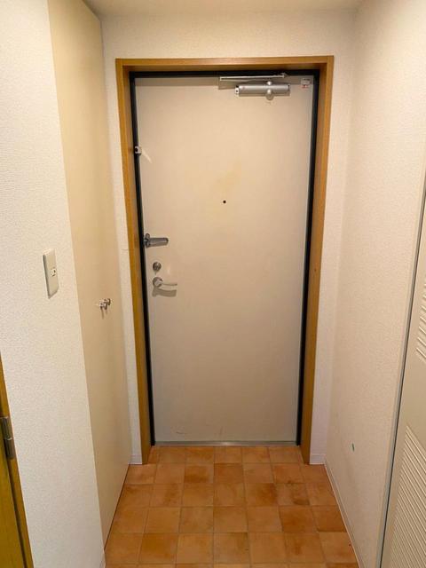 玄関　別部屋同仕様