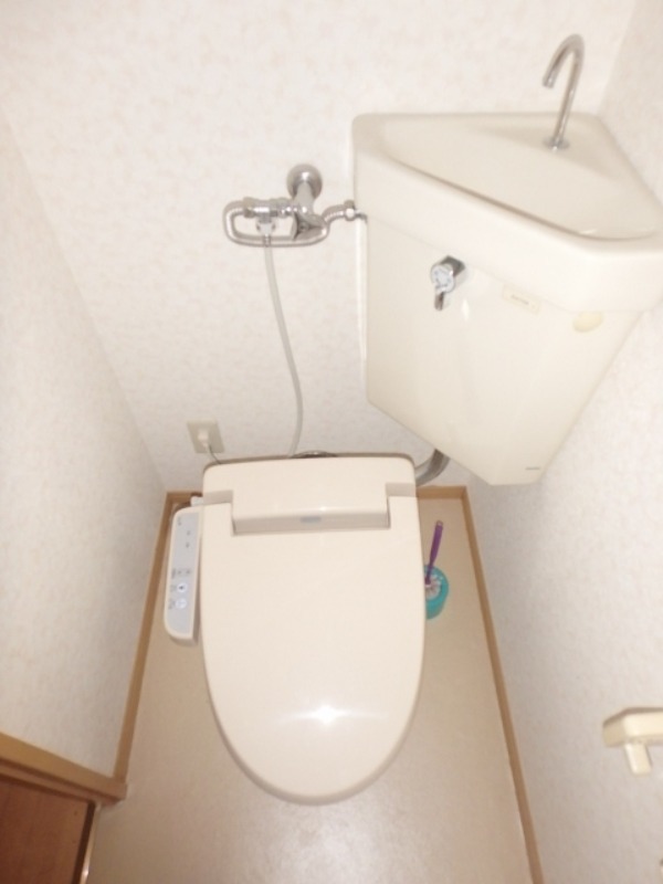 トイレ　図面と現状に相違がある場合には現状を優先