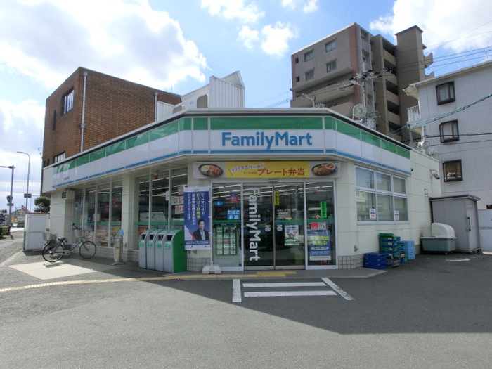 コンビニ　ファミリ－マ－ト（コンビニ）まで189m