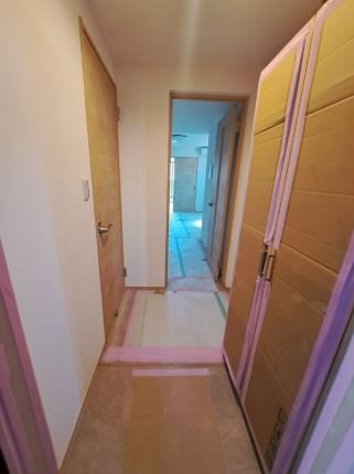 玄関　別部屋参照写真