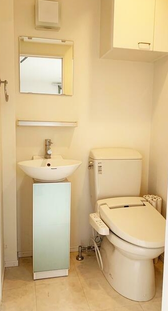 洗面設備　他部屋参考写真です。