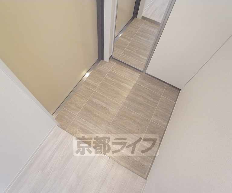 玄関　すっきりとした玄関です。